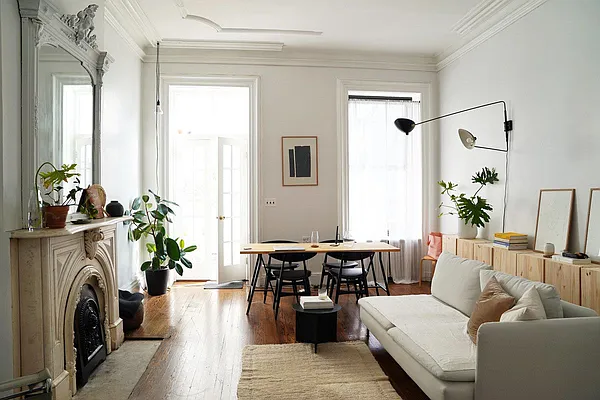 Rented by J M Weber Real Estate Inc | media 9