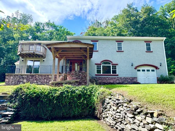 2806 Harpers Ferry Rd, Sharpsburg, MD 21782