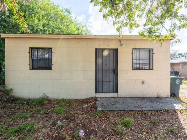 2516 Avenue L #B