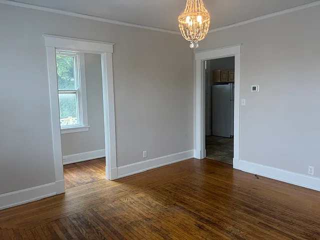 5521 Harrison Ave — Photo 10