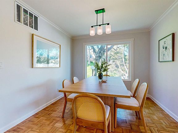 5th image of 1253 Royal Oak Terrace #C