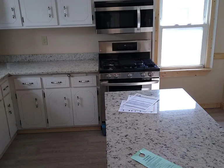 5519 Pearl Rd #2 — Photo 2