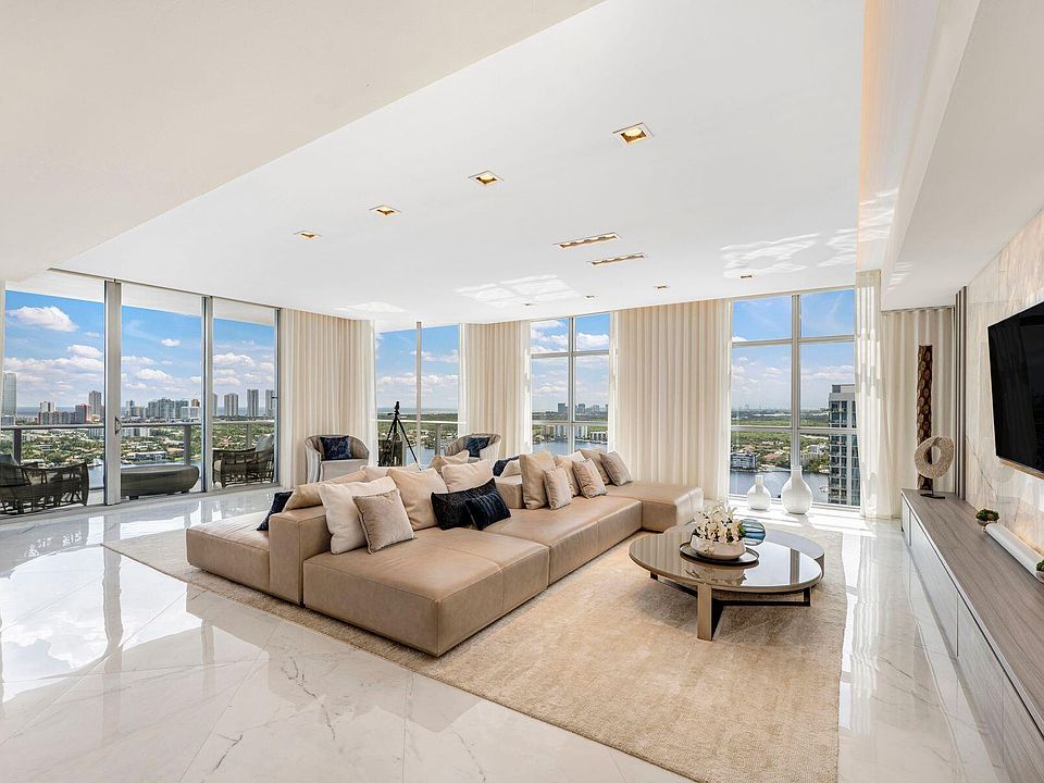 1st image of 17301 Biscayne Blvd #Penthouse 7