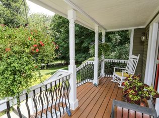 79 Cedar Hill Rd, Newtown, CT 06470