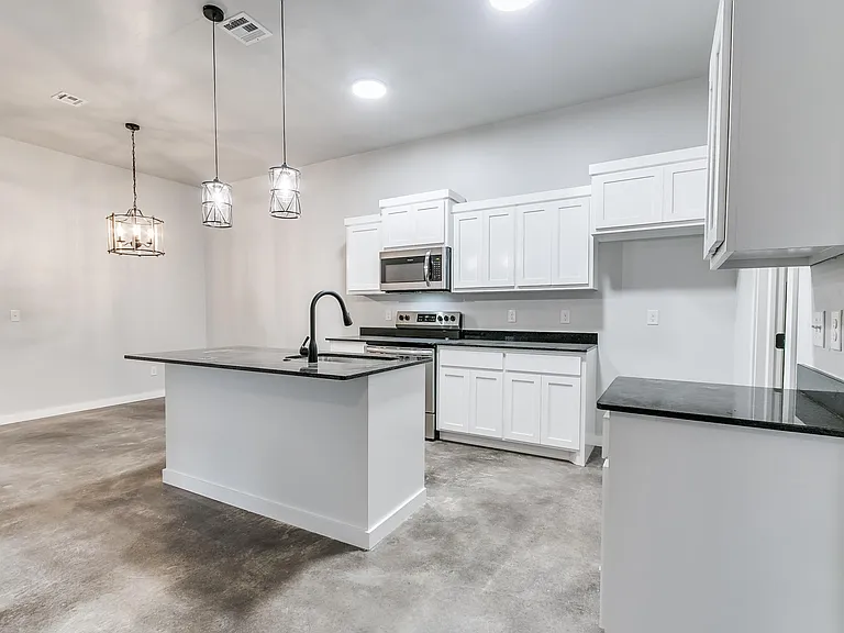 2348 SW 90th Pl — Photo 29