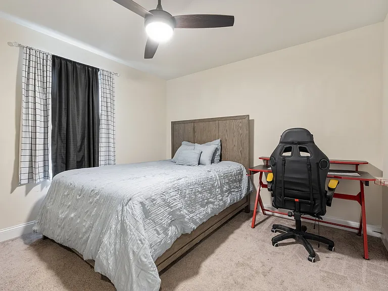 15200 Richard Bowie Ln — Photo 16
