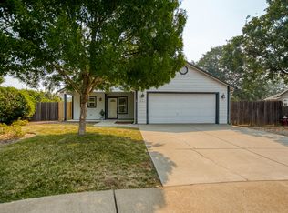 2002 Juarez Ln, Redding, CA 96003