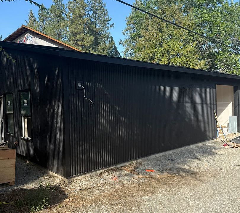 2nd image of 932 N 9th St
