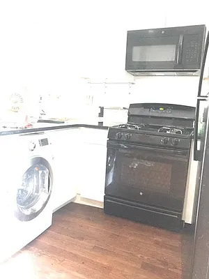 Rented by G2 Realty Group LLC | media 4