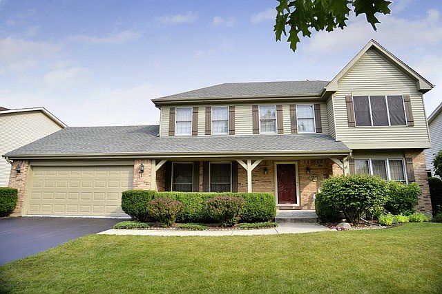 1st image of 73 Winter Hill Cir