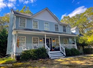 173 Conashaugh Trl, Milford, PA 18337