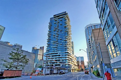 77 Shuter St Photo 1