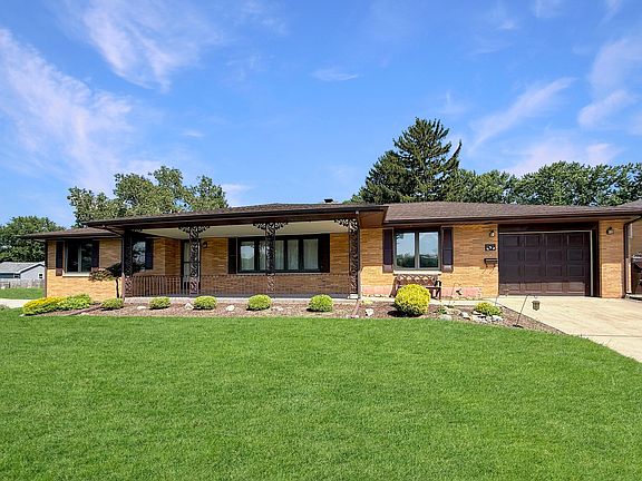 2nd image of 353 Highland Dr