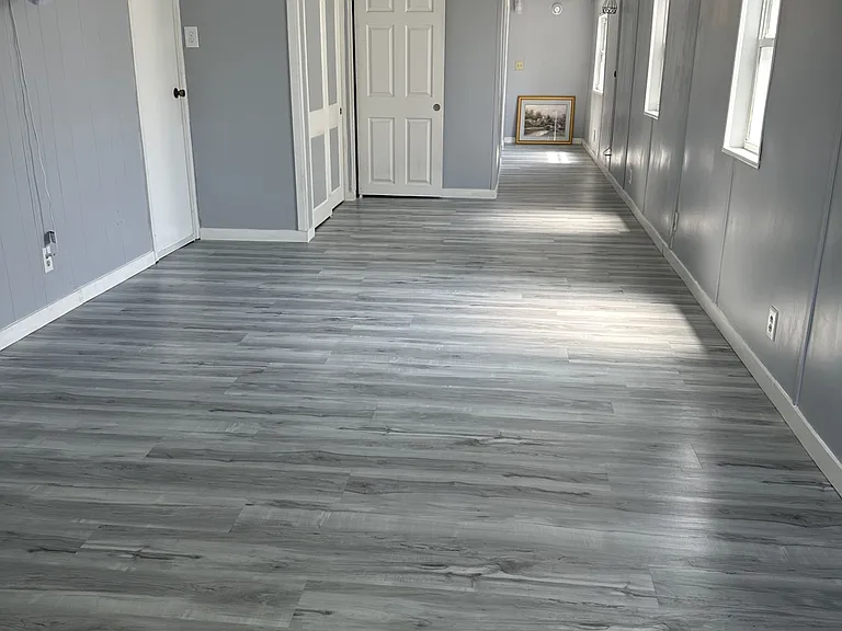 3045 Holiday Ln — Photo 4