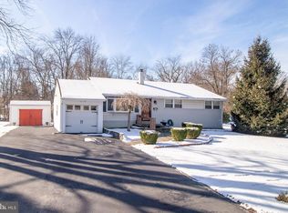 818 Wilson Rd, Wilmington, DE 19803