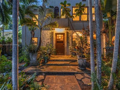 681 NE 70th St, Miami, FL, 33138