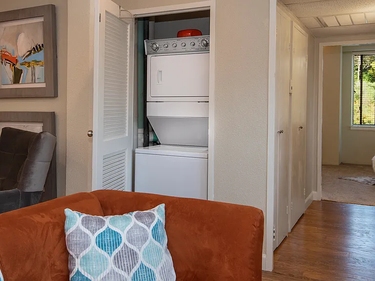 Rivercliff Estate Apartments in Little Rock, AR