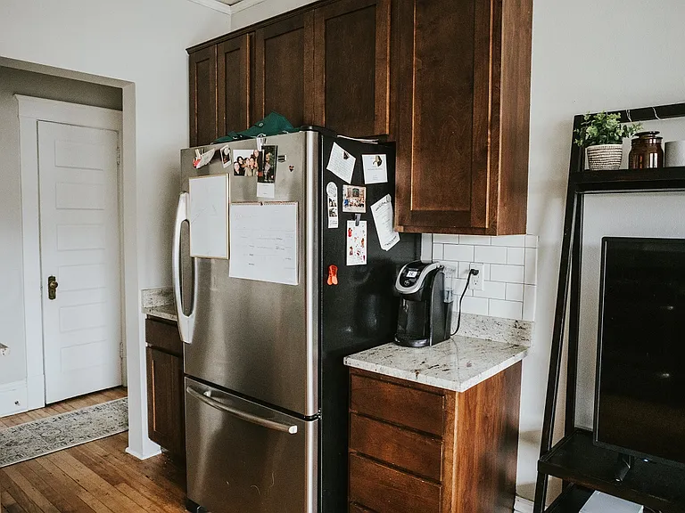 2601 Hennepin Ave — Photo 3