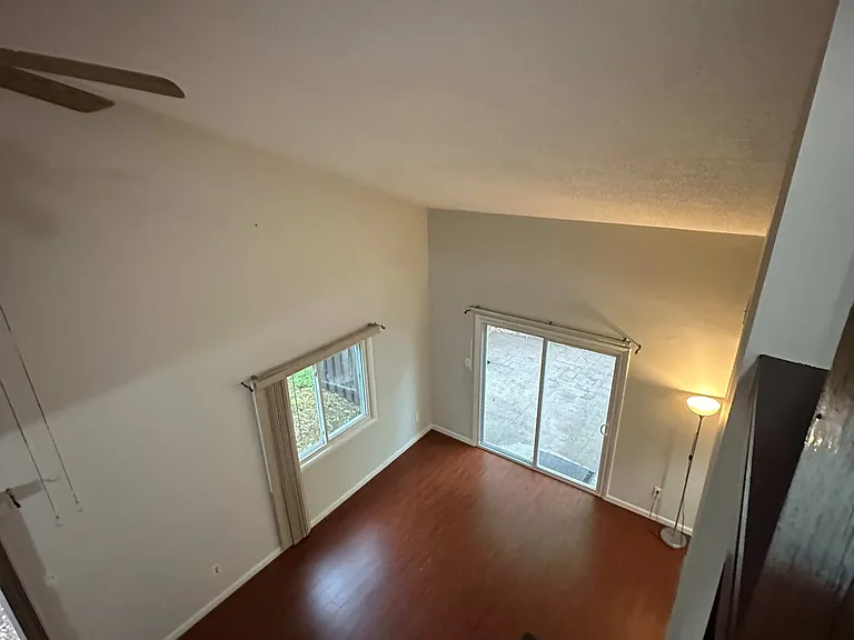 20 Regis Cir — Photo 17