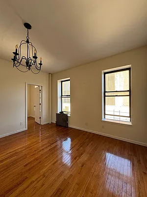 Rented by Oxford Property Group | media 57