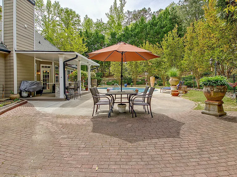 374 Persimmon Dr — Photo 61