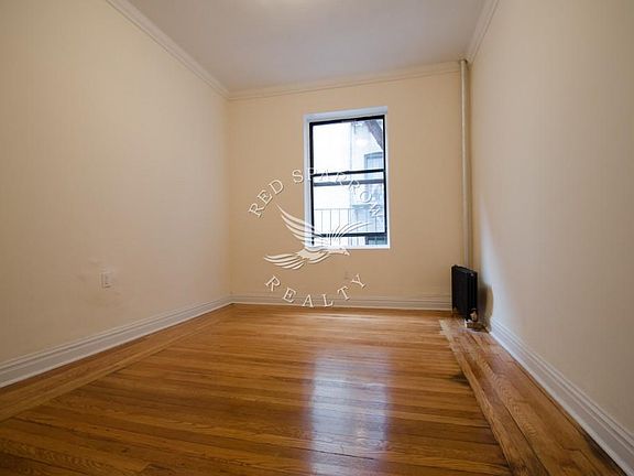 5th image of 228 Audubon Ave APT 44