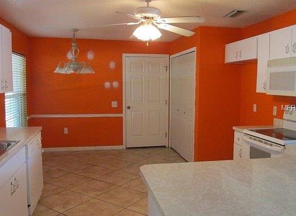 3rd image of 4118 Orchid Blvd