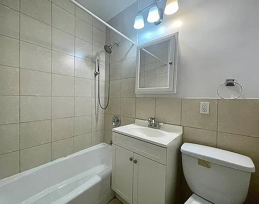 Rented by Maz Group NY | media 6