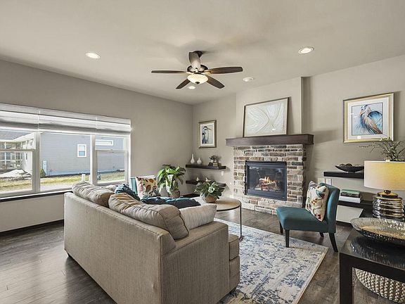 2nd image of 9933 Autumn Breeze Road