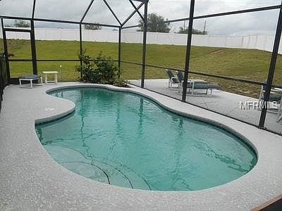 3rd image of 106 Sunset View Dr