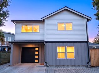 7548 Jones Ave NW, Seattle, WA 98117