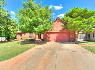12212 Cantle Rd, Oklahoma City, OK 73120