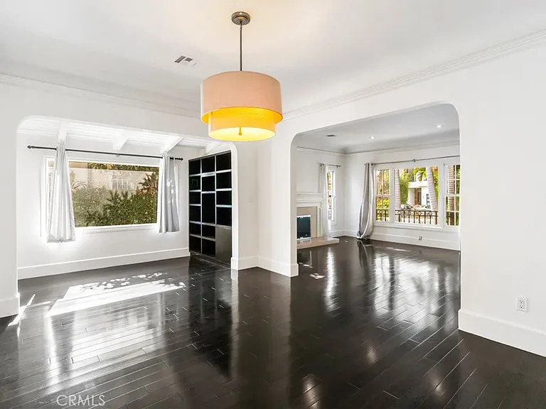 432 S Orange Dr — Photo 10