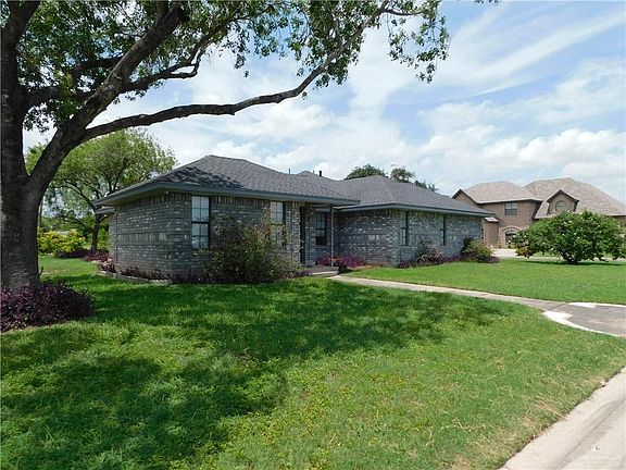 4th image of 335 Ashley Dr