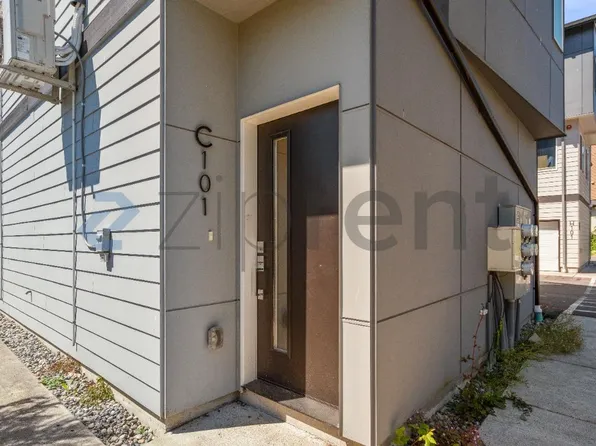 17510 W Main St #C101, Monroe, WA 98272