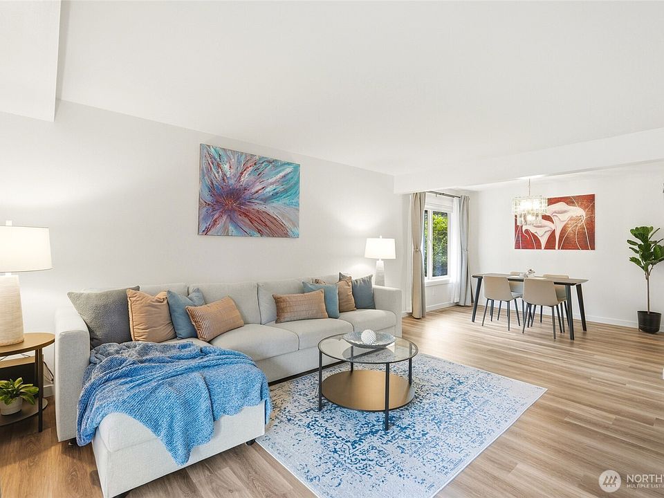 1st image of 1414 154th Avenue NE #4403
