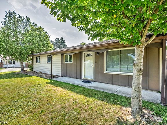 3rd image of 3450 Lawndale Dr