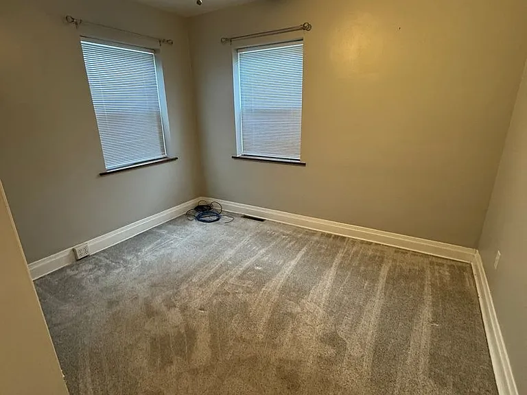 3921 W Ridge Rd — Photo 12