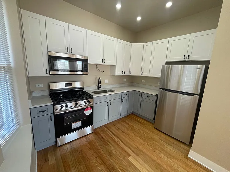 6342 S Elizabeth St #2 — Photo 7
