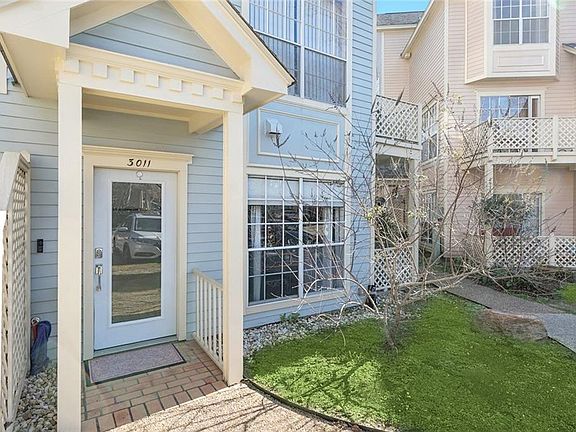 3rd image of 3011 Audubon Trce #3011