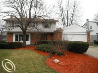 20785 Winchester St, Southfield, MI 48076
