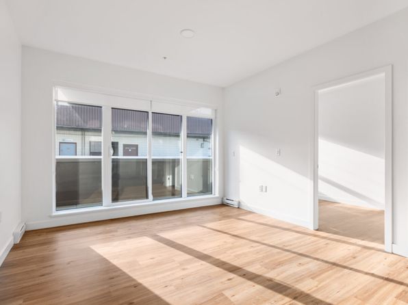 2 bedroom rental in Vancouver — photo 14
