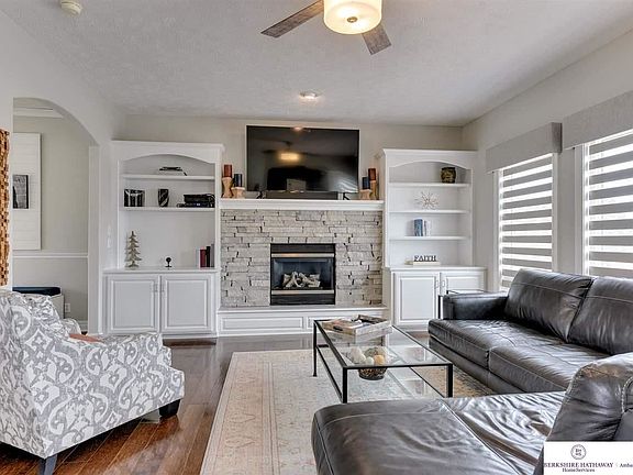 4th image of 6217 N 160th Ave