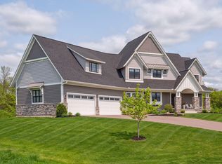 5046 Settlers Ct, Maple Plain, MN 55359