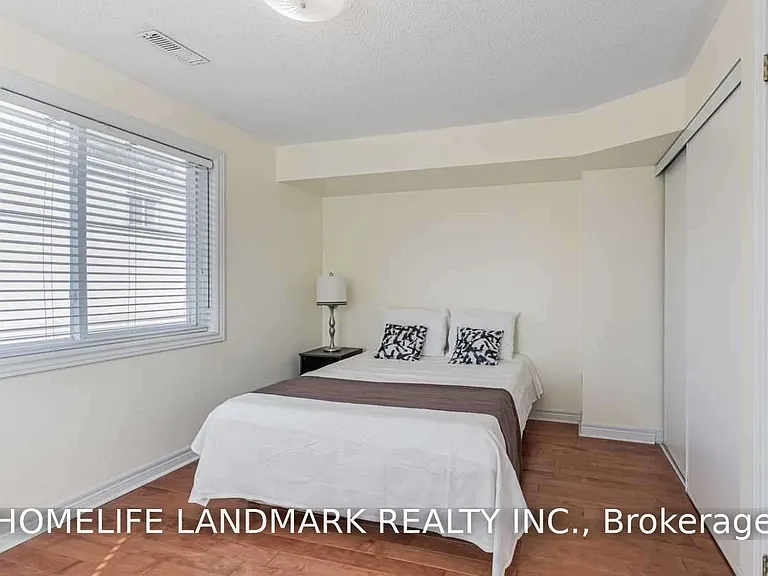 66K Finch Ave W — Photo 7