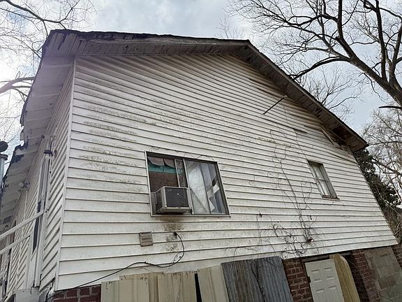 2nd image of 4356 Raleigh Lagrange Rd