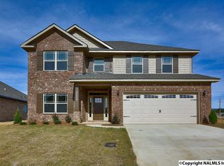 2418 Hobbstone Cir SW, Huntsville, AL 35803
