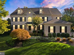 8318 Roxborough Loop, Gainesville, VA 20155