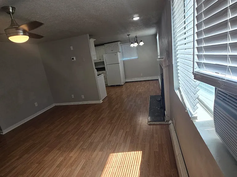 649 E Swenson Ave #2 — Photo 4