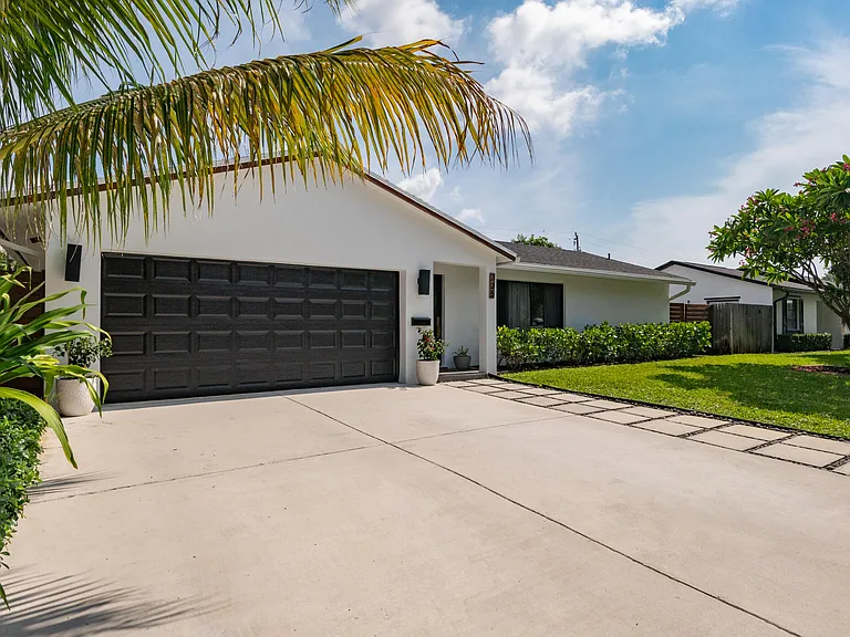 335 Franklin Rd — Photo 42